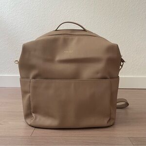 Mina Baie Stevie Full Backpack (Vegan) in SAND